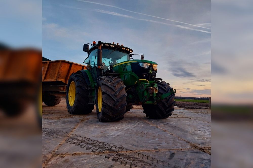 John Deere 6140R brengt meer over dan alleen 140 pk