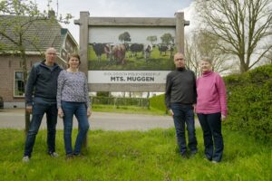 Maatschap Muggen wint Agroscoopbokaal: Focus op bodem, koe en mens geeft beter rendement