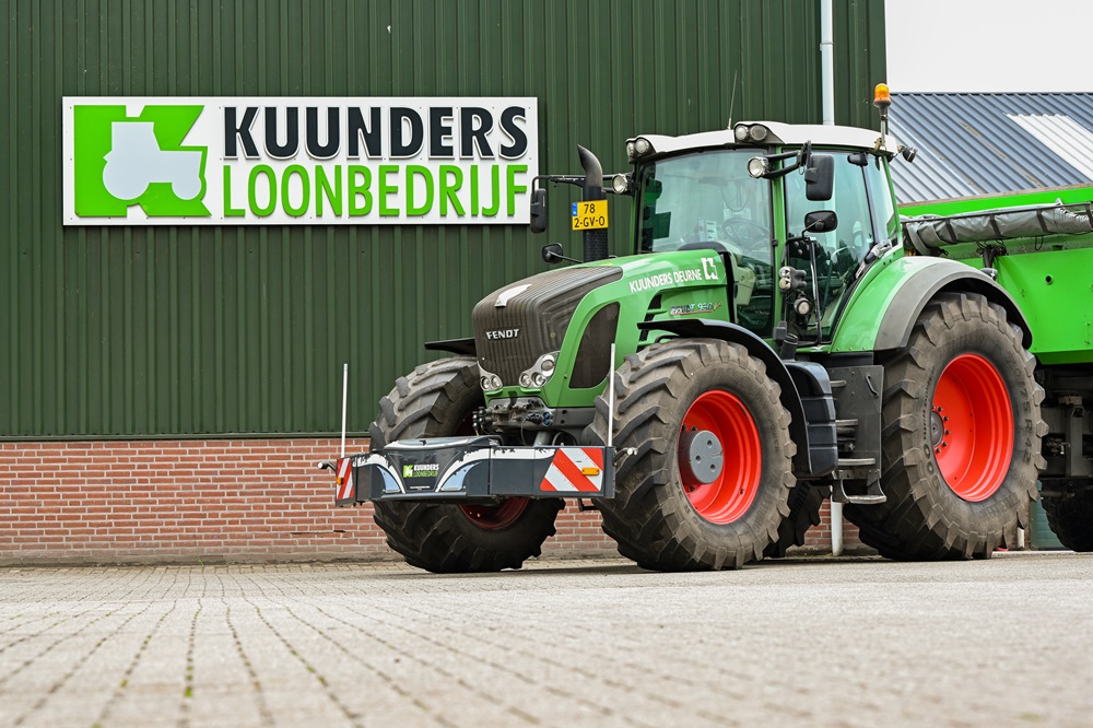 Een kijkje onder de motorkap van Loonbedrijf Kuunders